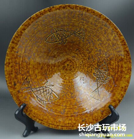 珍稀鱼纹古瓷斗笠碗赏析
