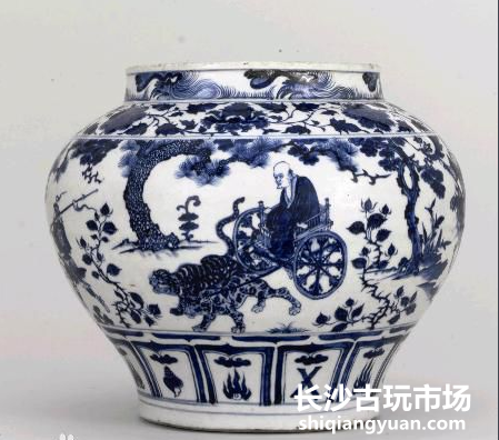看青花瓷烙印辨别制作年代