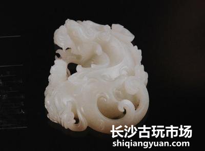 中国新疆和田是软玉的重要产地，如何鉴定软玉的真假！