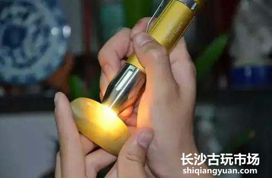 和田玉交易常备的工具