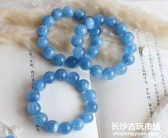 决定女人的气质不是身材和长相，而是它“海蓝宝”