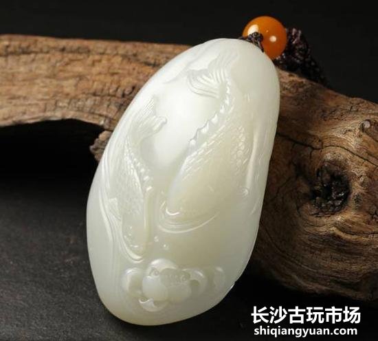 和田玉的光泽、密度与其他性质