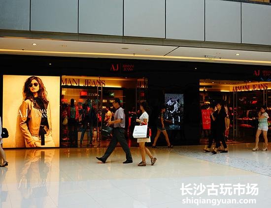珠宝零售行业现状如何 未来要怎样发展？