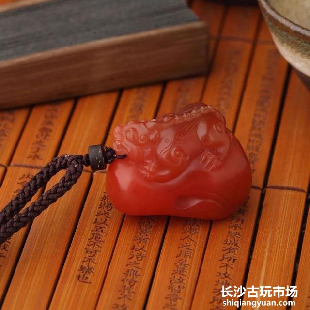 极品文玩上都有哪些不可或缺的特征?
