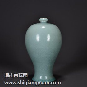 北宋汝窑天青釉梅瓶