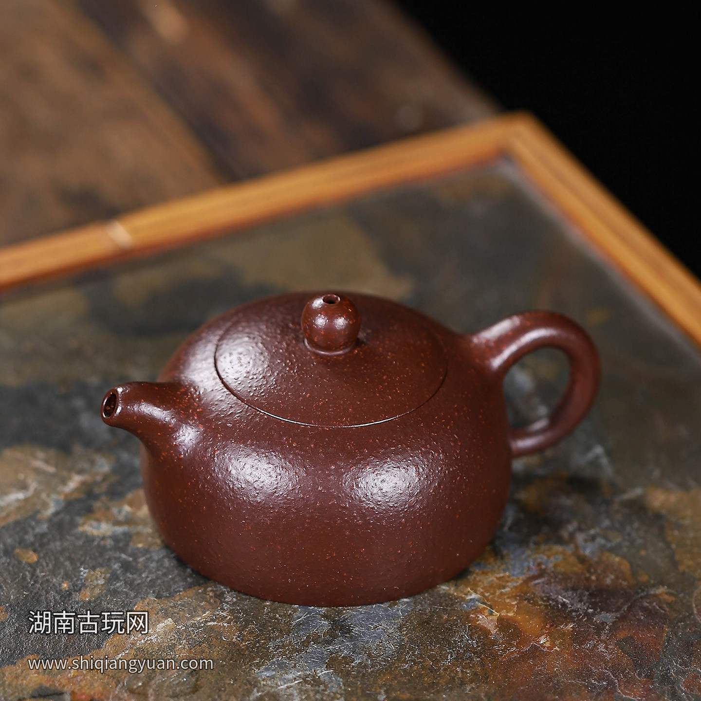 原矿粗砂紫朱泥半月壶